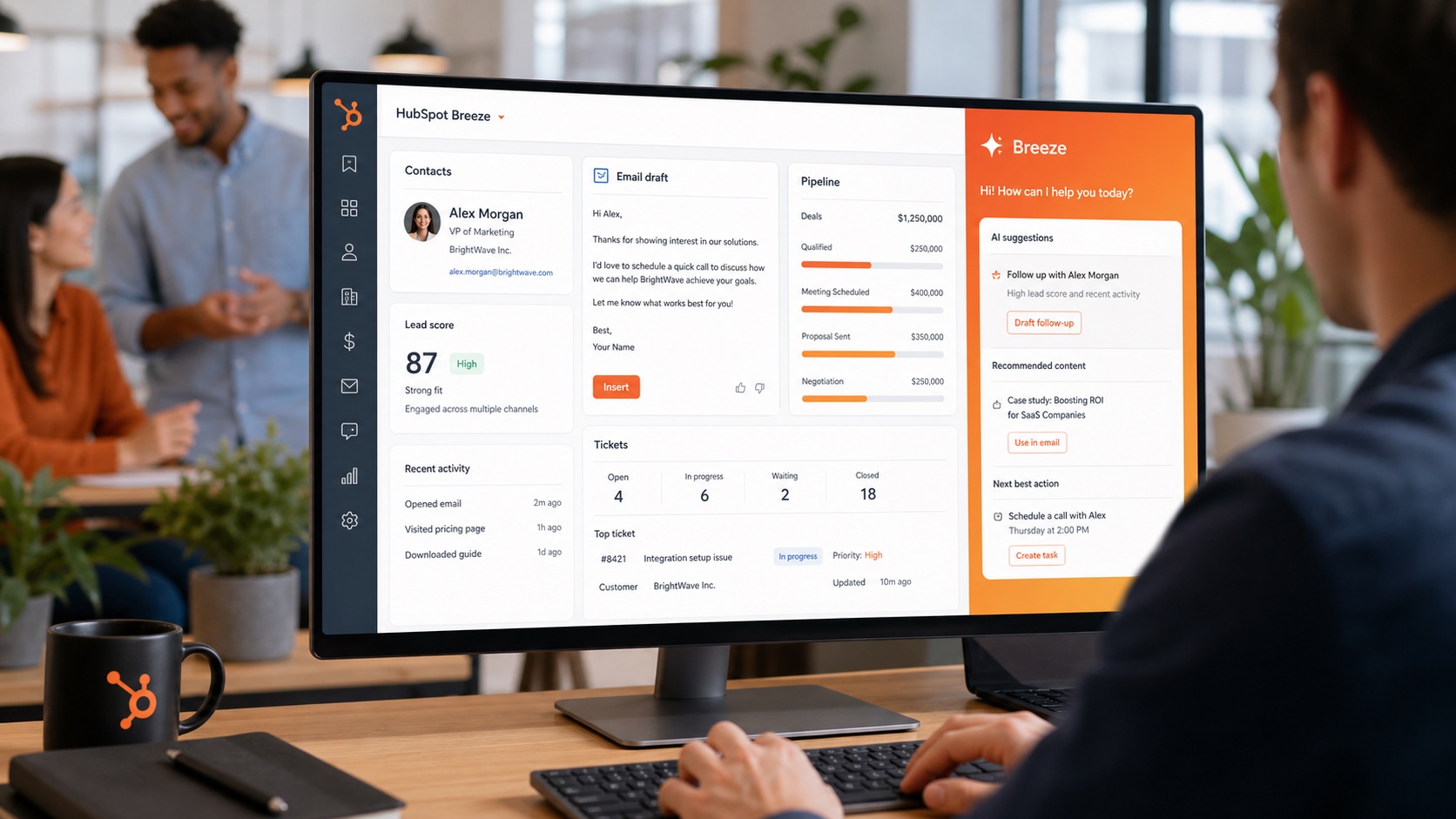 Painel inspirado no HubSpot Breeze com CRM, pipeline, assistente de IA e tickets de atendimento